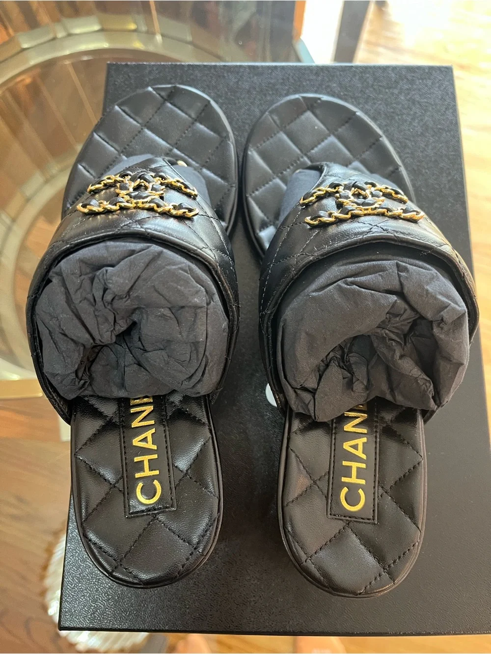 CHANEL Black Quilted Leather Thong Sandals with Gold Chain CC